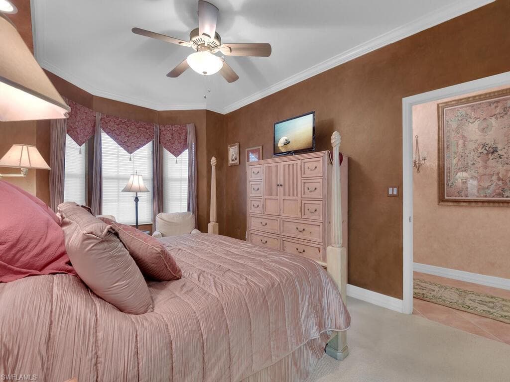 410 Bayfront Pl 2206, Naples, FL 34102-14