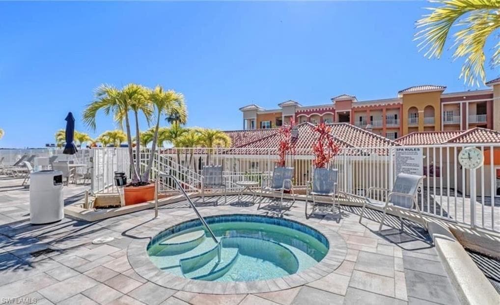 410 Bayfront Pl 2206, Naples, FL 34102-25
