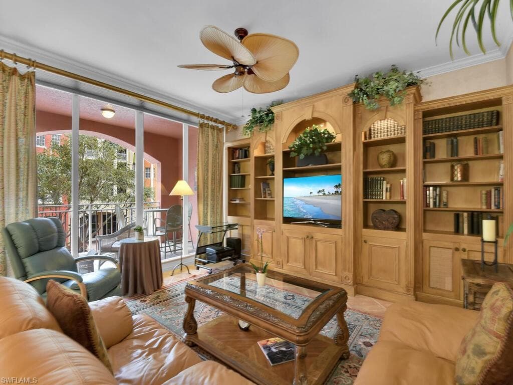 410 Bayfront Pl 2206, Naples, FL 34102-5