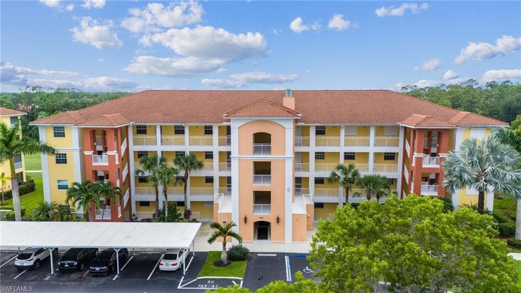 6816 Sterling Greens Pl 1301, Naples, FL 34104-1