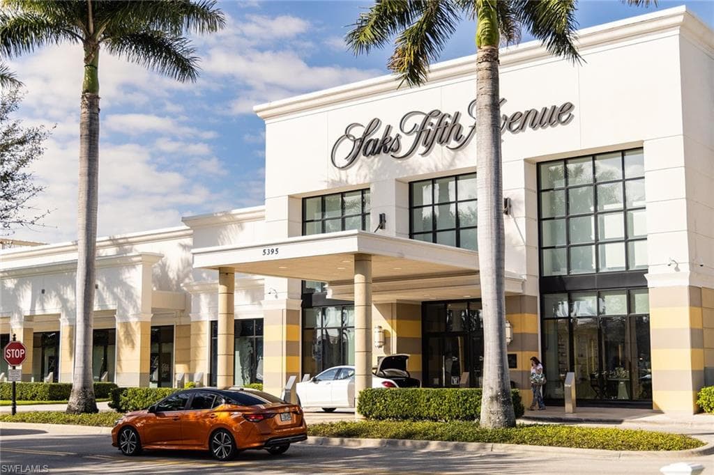 6835 San Marino Dr 809a, Naples, FL 34108-32