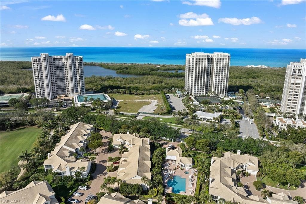 6835 San Marino Dr 809a, Naples, FL 34108-3