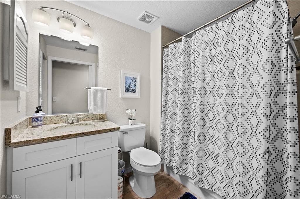 4720 Saint Croix Ln 128, Naples, FL 34109-18
