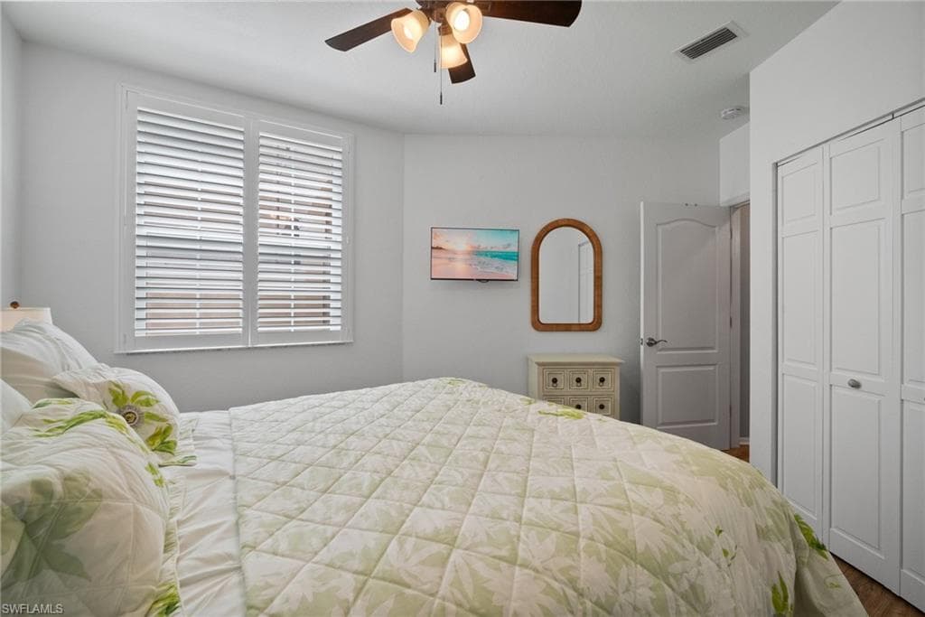8355 Excalibur Cir L3, Naples, FL 34108-18
