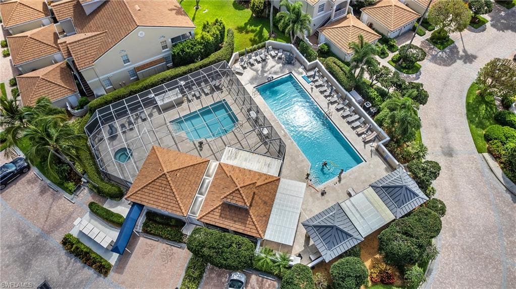 8355 Excalibur Cir L3, Naples, FL 34108-29