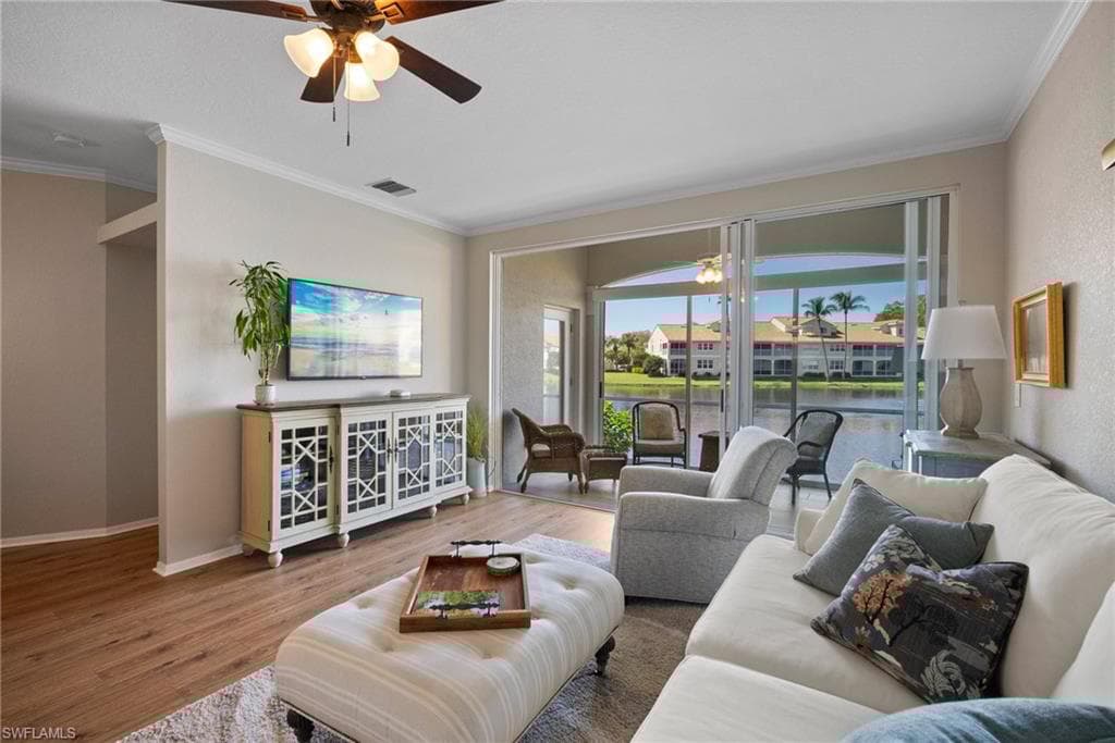 8355 Excalibur Cir L3, Naples, FL 34108-3