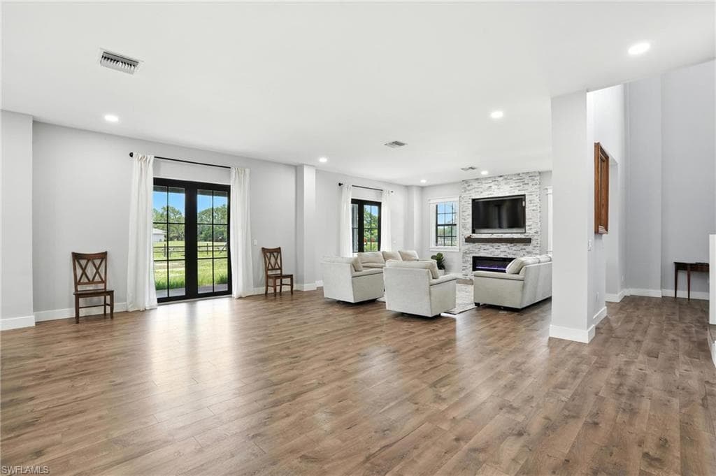 1474 Saint Clair Shores Rd, Naples, FL 34104-12