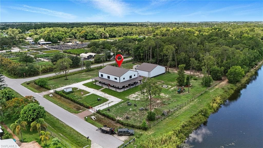 1474 Saint Clair Shores Rd, Naples, FL 34104-3