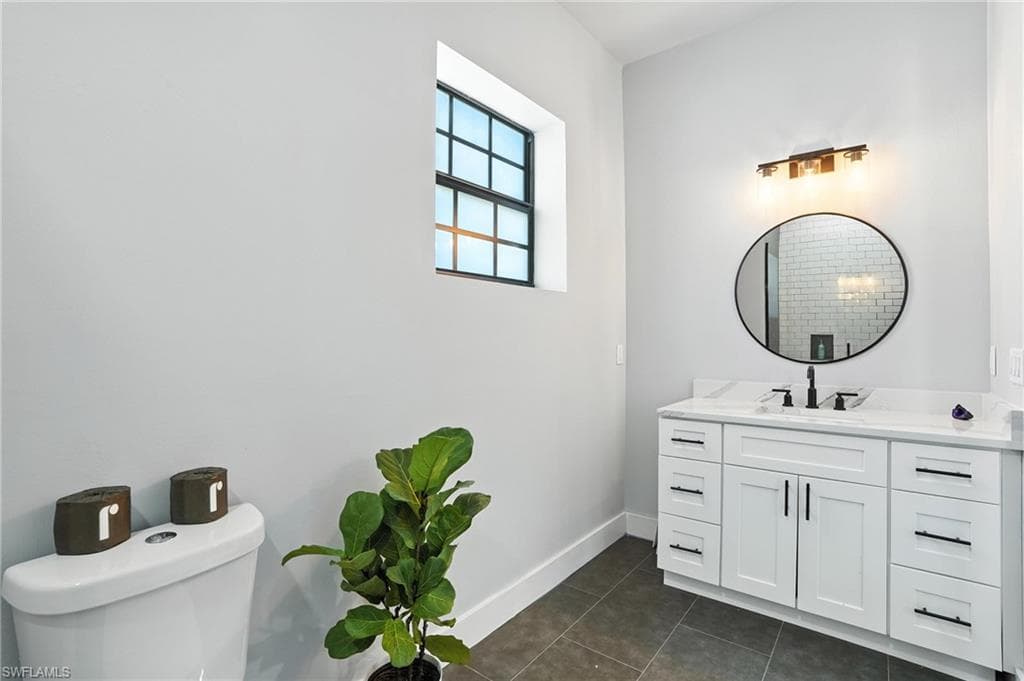 1474 Saint Clair Shores Rd, Naples, FL 34104-43