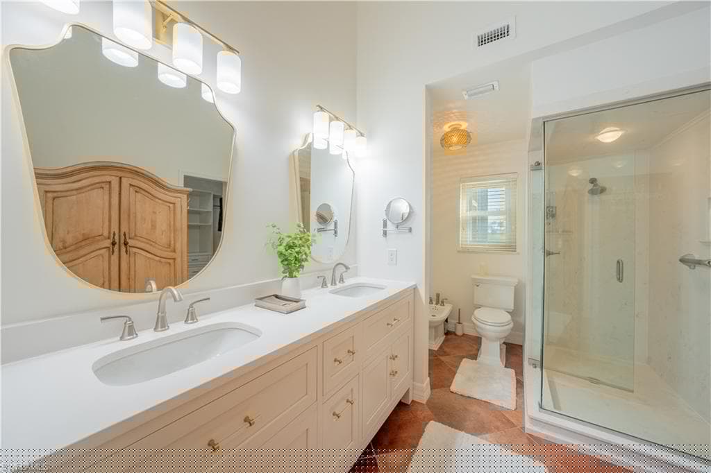 132 Palmetto Dunes Cir, Naples, FL 34113-22