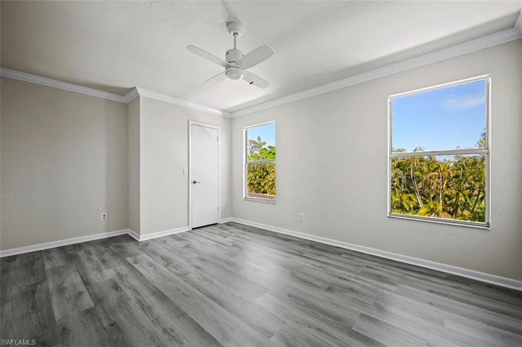 6111 Lake Front Dr, Fort Myers, FL 33908-12