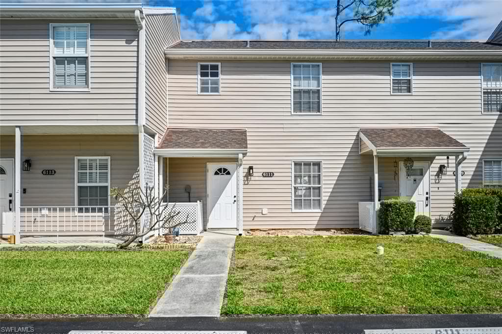 6111 Lake Front Dr, Fort Myers, FL 33908-17