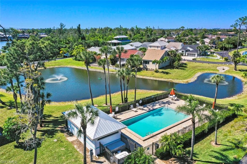 6111 Lake Front Dr, Fort Myers, FL 33908-22