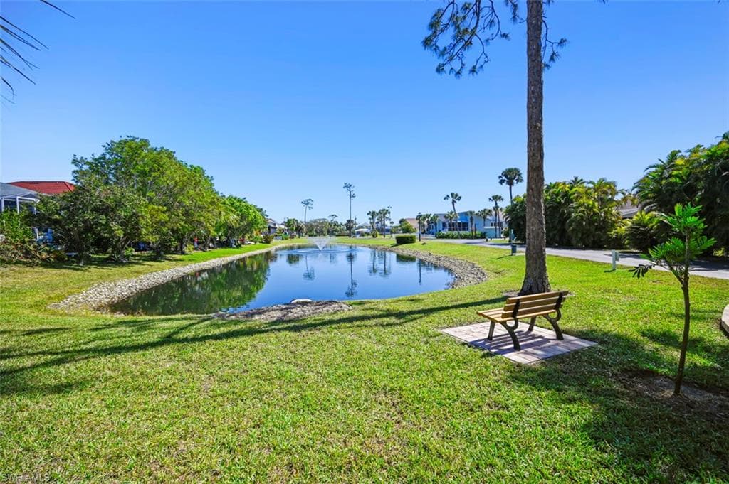 6111 Lake Front Dr, Fort Myers, FL 33908-25