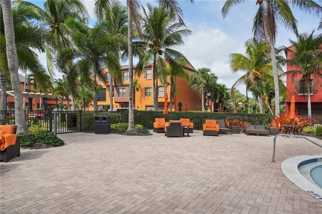 9081 Albion Ln S 6506, Naples, FL 34113-34