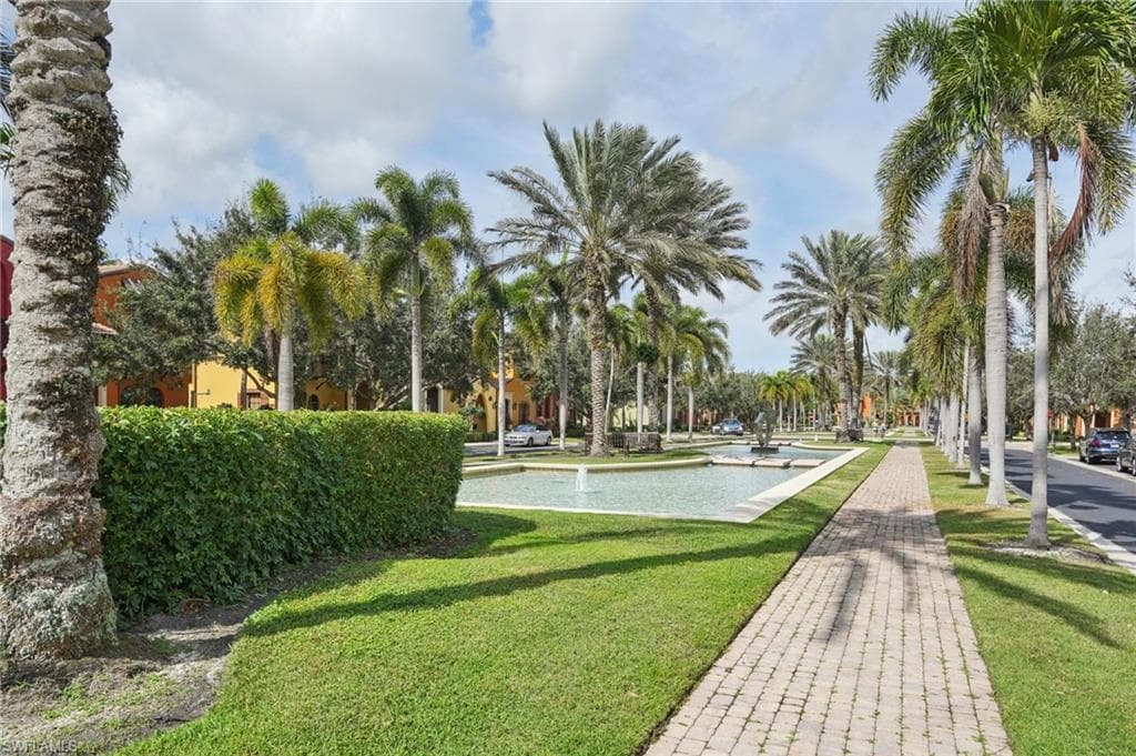 9081 Albion Ln S 6506, Naples, FL 34113-41