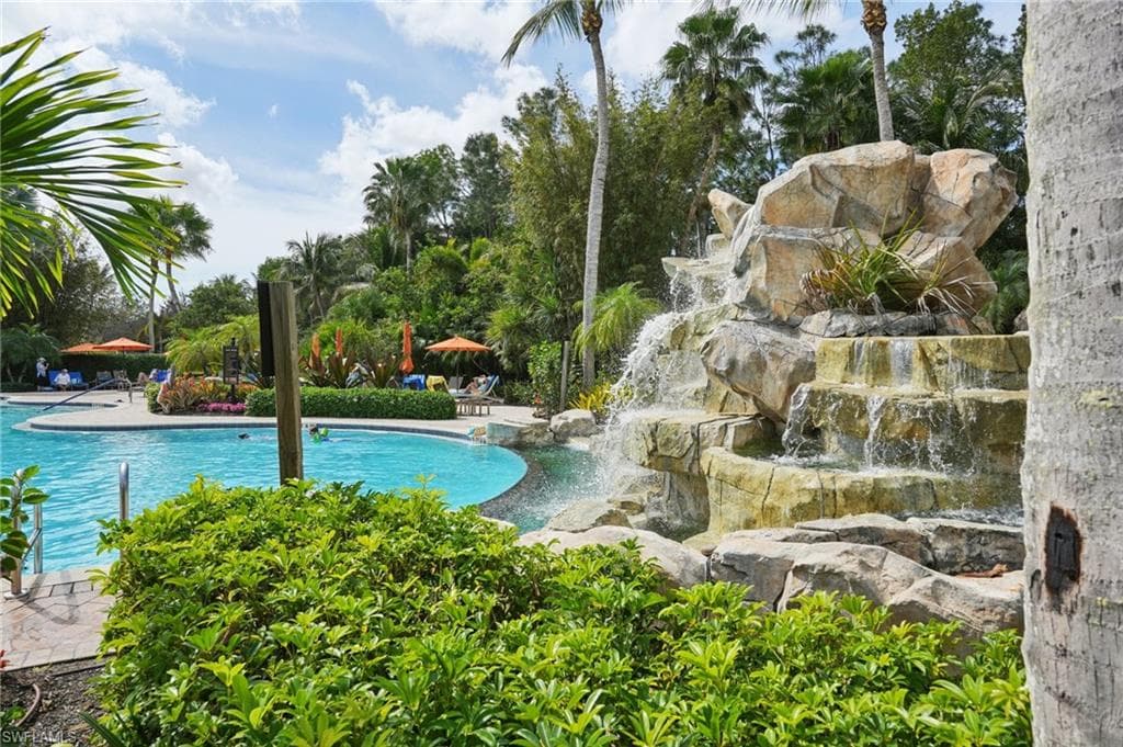 9081 Albion Ln S 6506, Naples, FL 34113-47