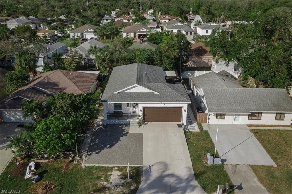 11661 Chapman Ave, Bonita Springs, FL 34135-23