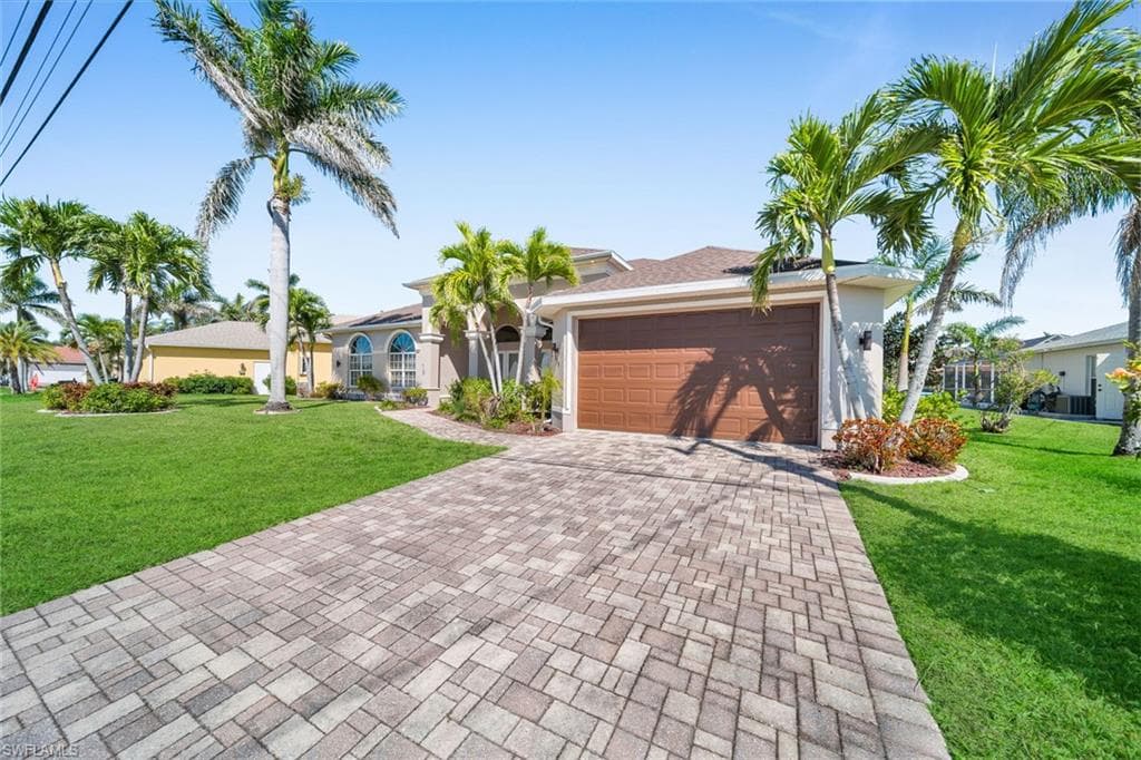 2605 Beach Pkwy W, Cape Coral, FL 33914-3