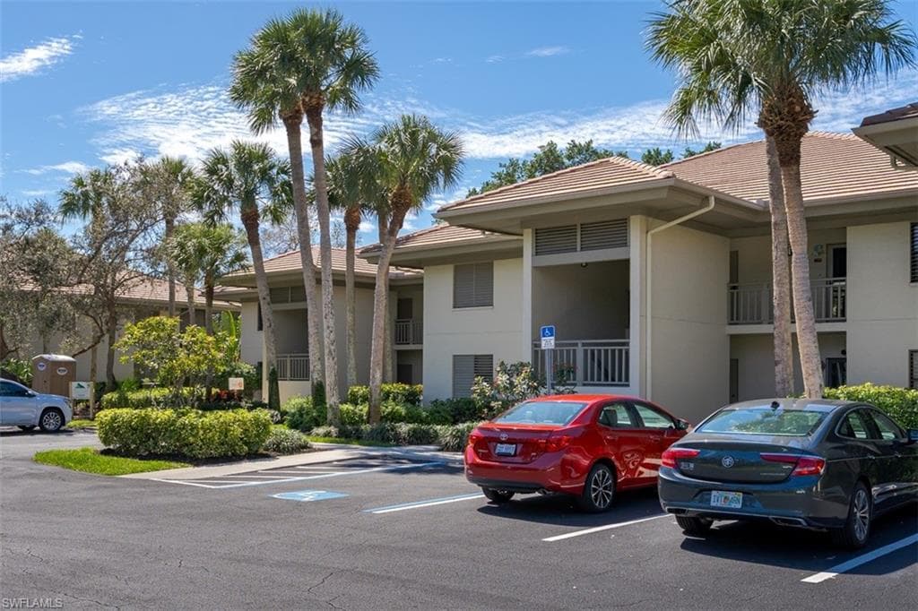 3621 Wild Pines Dr 108, Bonita Springs, FL 34134-6