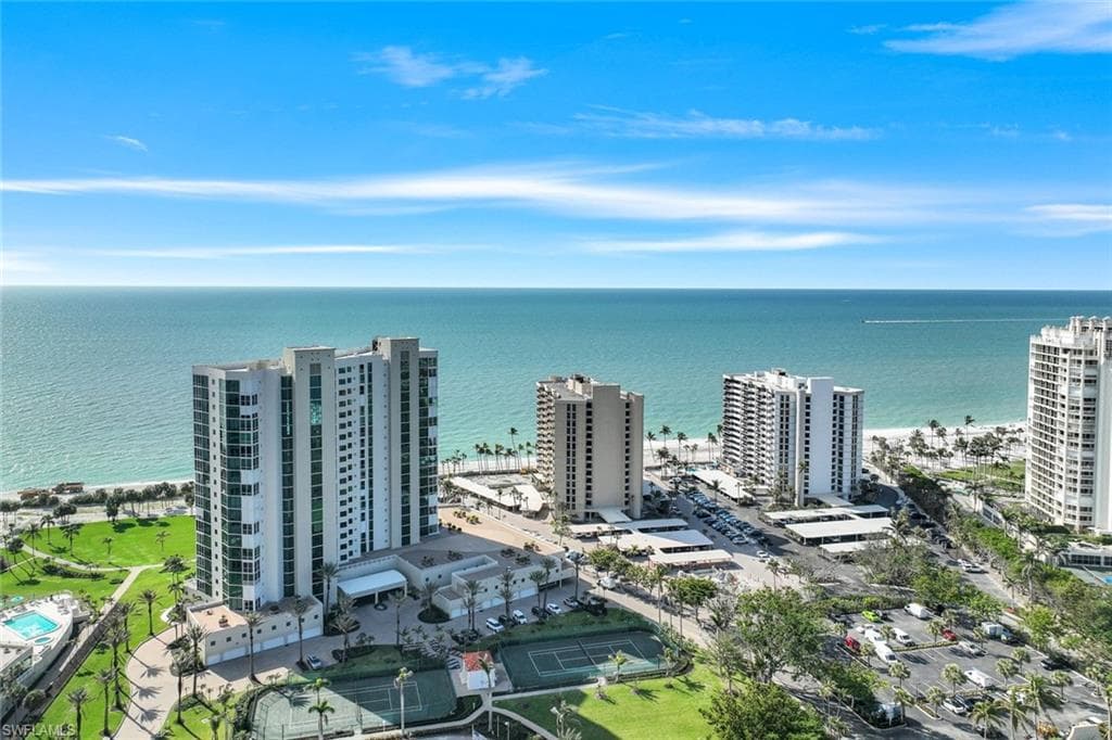 4001 Gulf Shore Blvd N 902, Naples, FL 34103-20
