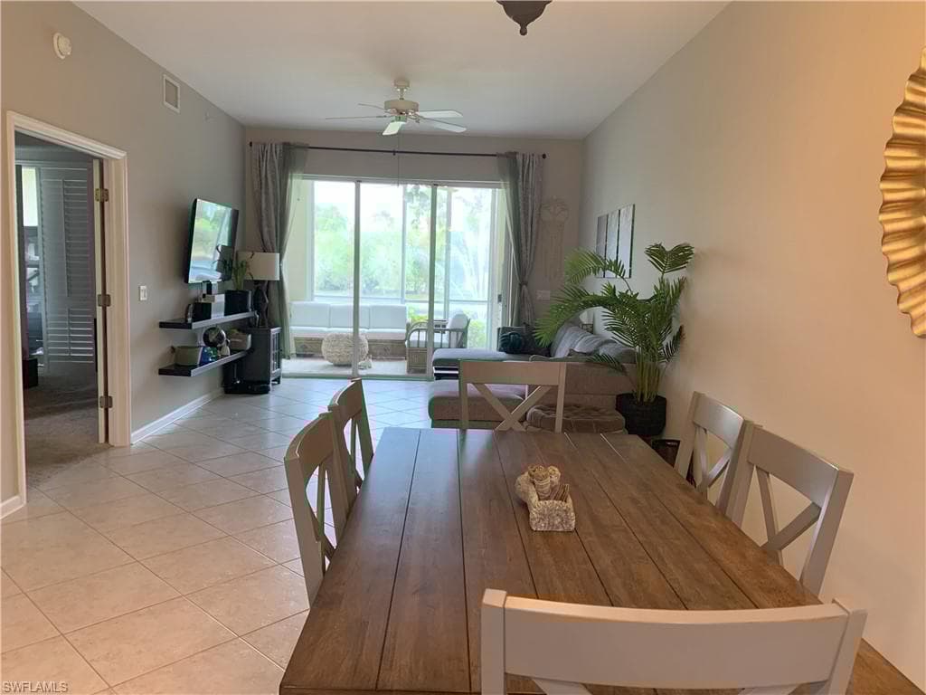 6820 Beach Resort Dr 11, Naples, FL 34114-10