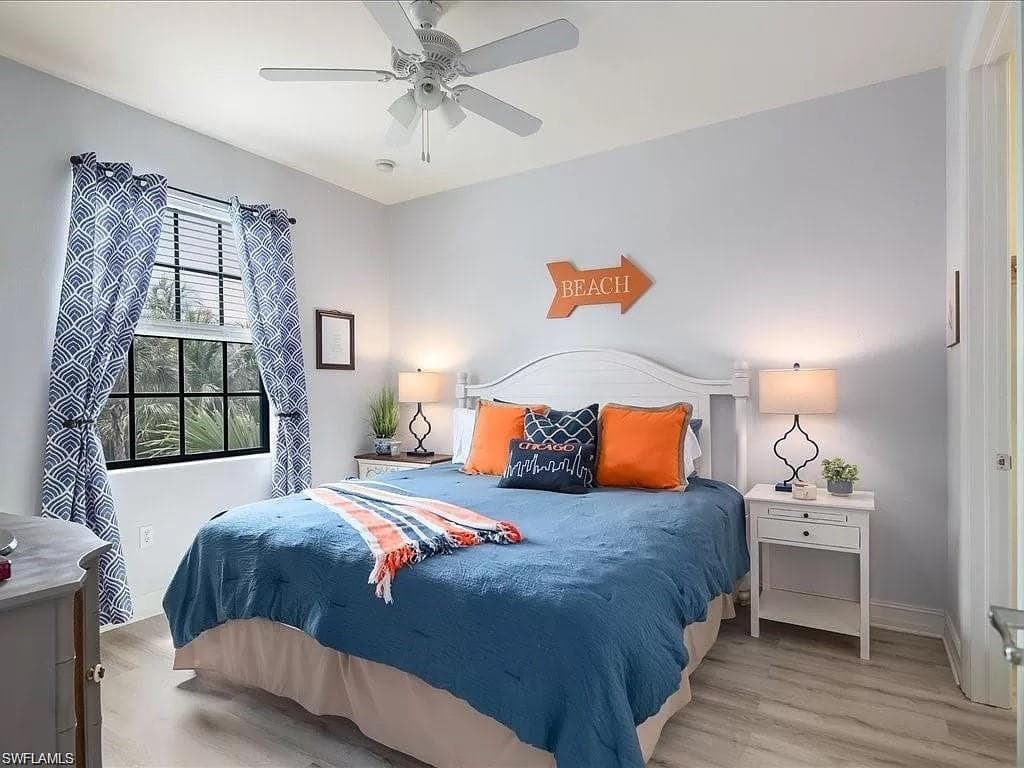 9163 Delano St 10004, Naples, FL 34113-13