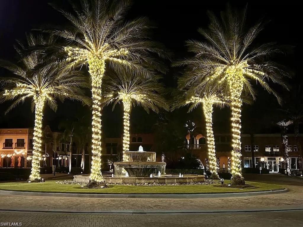 9163 Delano St 10004, Naples, FL 34113-18