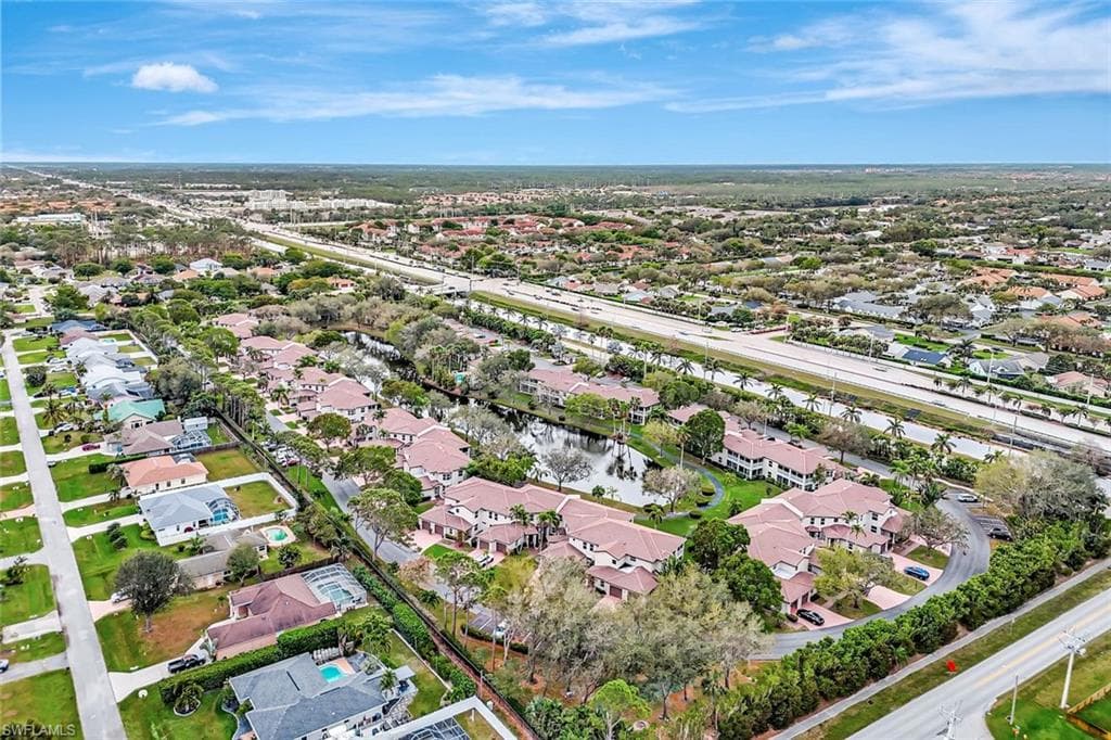 800 Diamond Cir NE 805, Naples, FL 34110-35