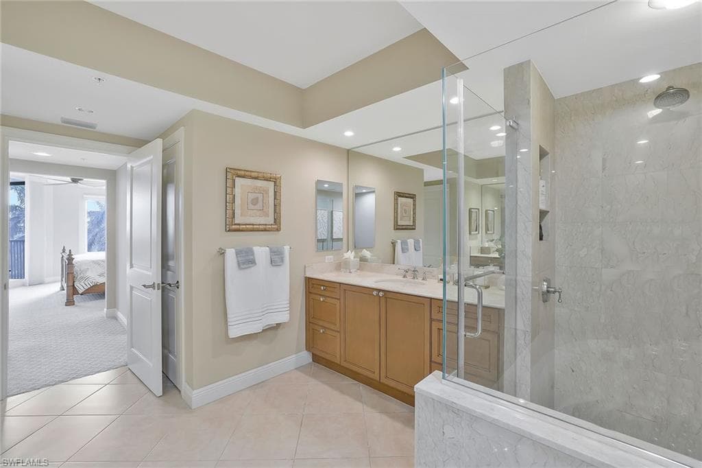 1050 Borghese Ln 204, Naples, FL 34114-23