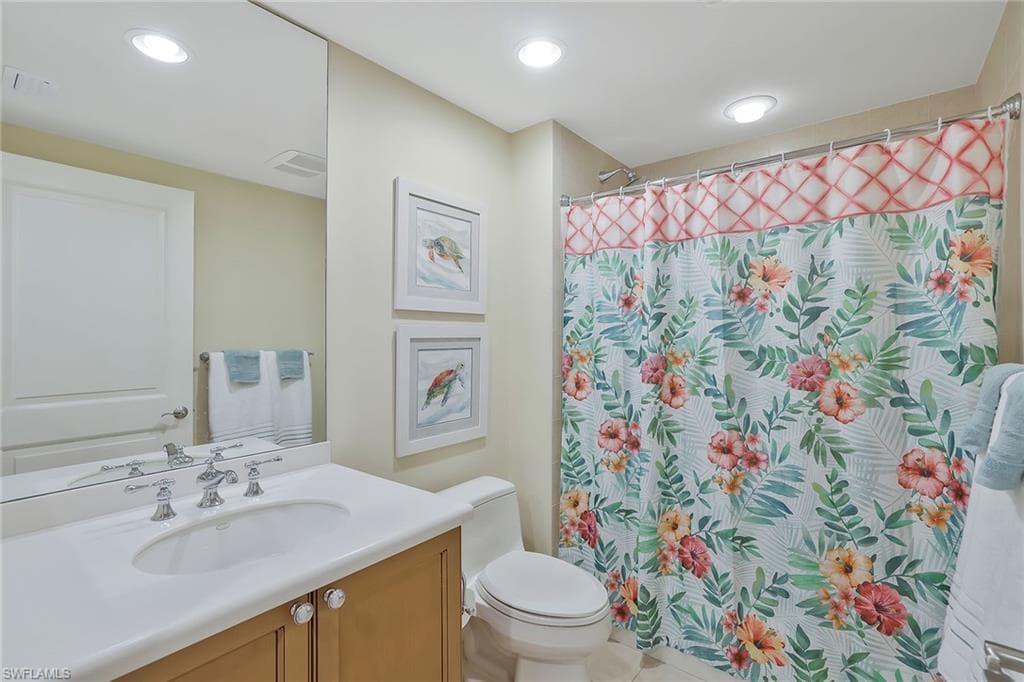 1050 Borghese Ln 204, Naples, FL 34114-26