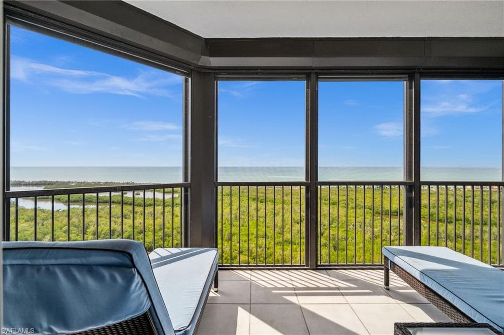 7225 Pelican Bay Blvd 2101, Naples, FL 34108-27