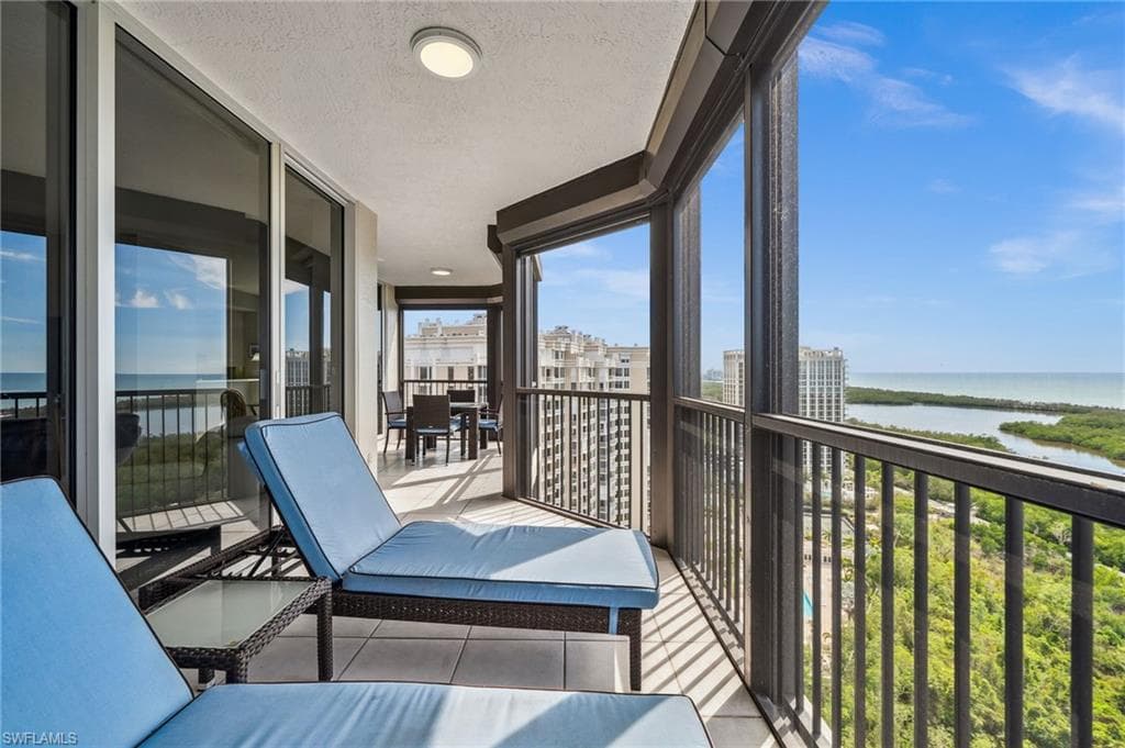 7225 Pelican Bay Blvd 2101, Naples, FL 34108-28