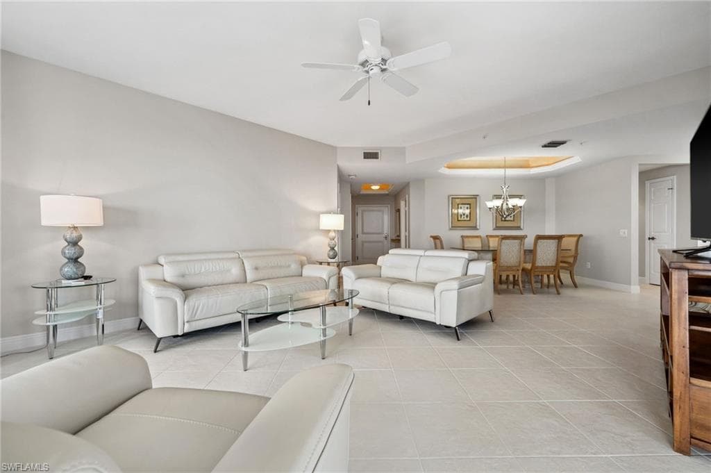 7225 Pelican Bay Blvd 2101, Naples, FL 34108-8