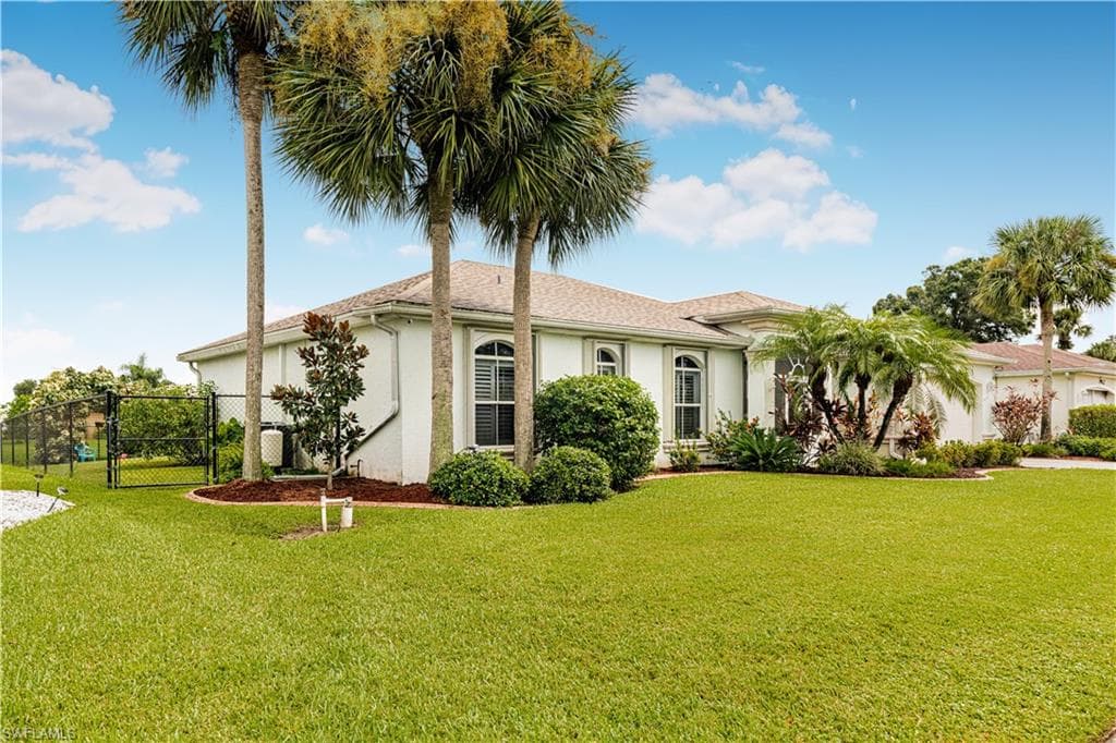 249 Bethany Home Dr, Lehigh Acres, FL 33936-8