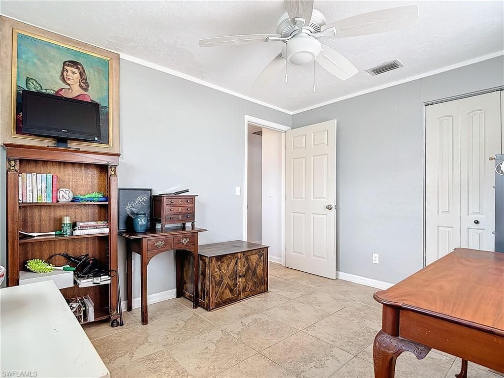 4364 Beechwood Lake Dr, Naples, FL 34112-31