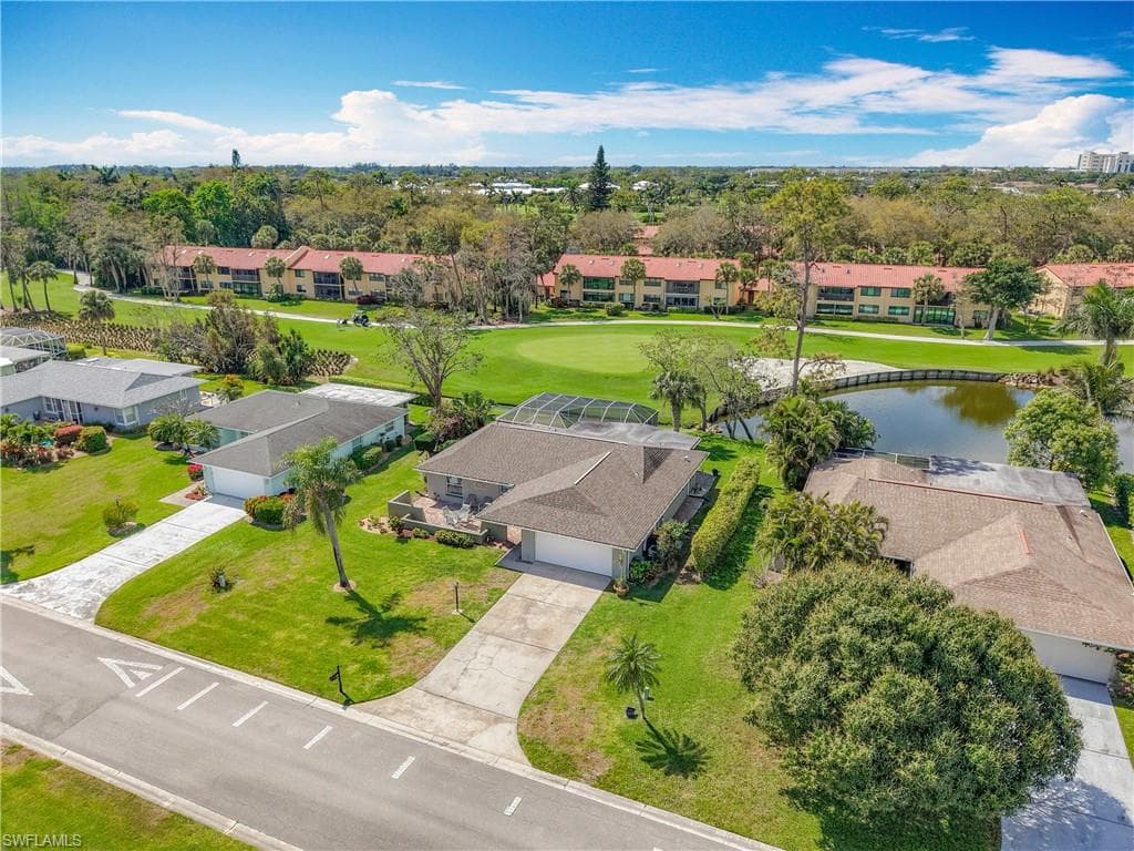 4364 Beechwood Lake Dr, Naples, FL 34112-4