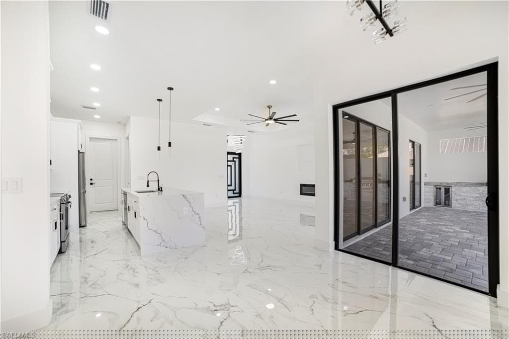 3111 19th Pl, Cape Coral, FL 33914-23