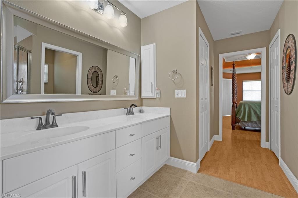 106 11th Ter, Cape Coral, FL 33991-18