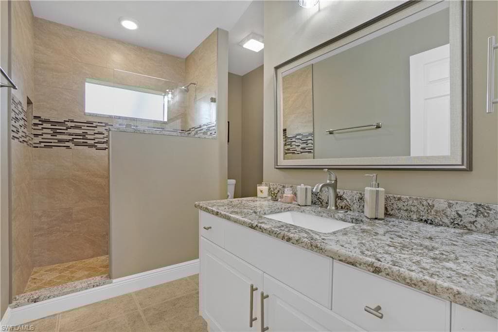 106 11th Ter, Cape Coral, FL 33991-22
