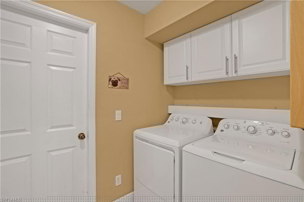 106 11th Ter, Cape Coral, FL 33991-24