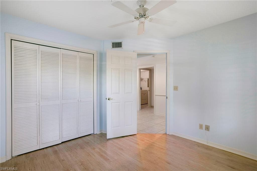 542 10th Ave S 102n, Naples, FL 34102-15
