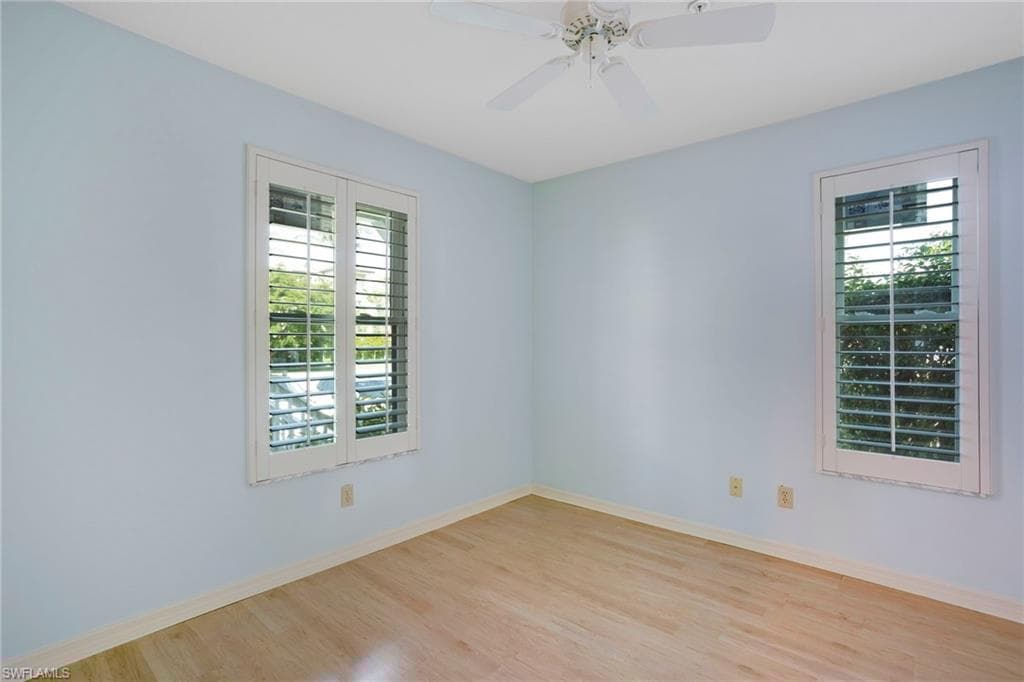 542 10th Ave S 102n, Naples, FL 34102-23