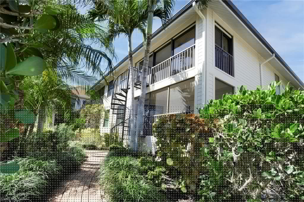 542 10th Ave S 102n, Naples, FL 34102-27