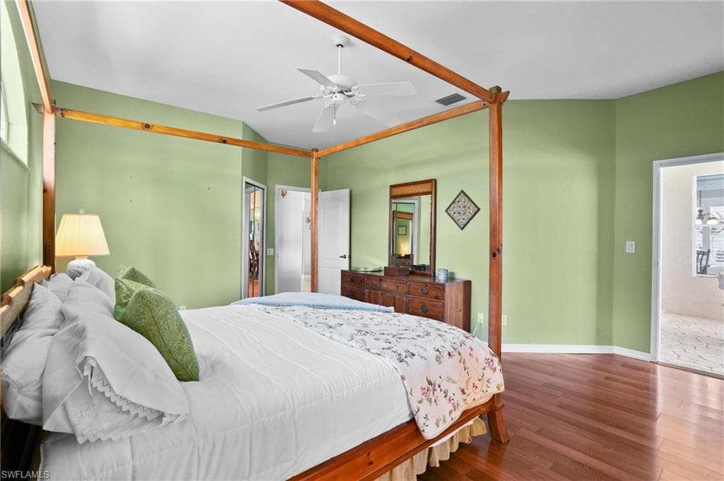 14880 Crescent Cove Dr, Fort Myers, FL 33908-18