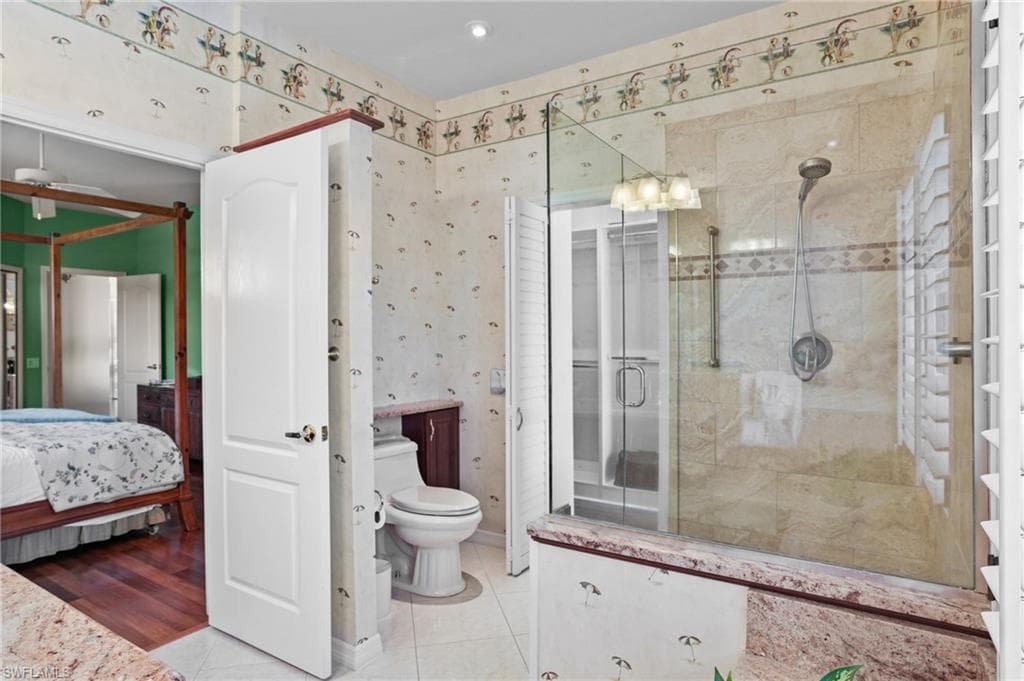 14880 Crescent Cove Dr, Fort Myers, FL 33908-22