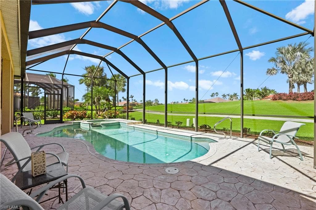 14880 Crescent Cove Dr, Fort Myers, FL 33908-2
