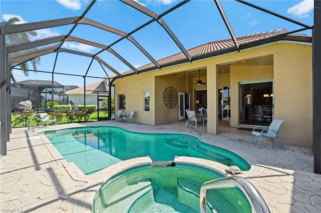 14880 Crescent Cove Dr, Fort Myers, FL 33908-3