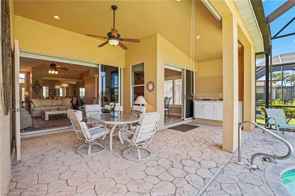 14880 Crescent Cove Dr, Fort Myers, FL 33908-5