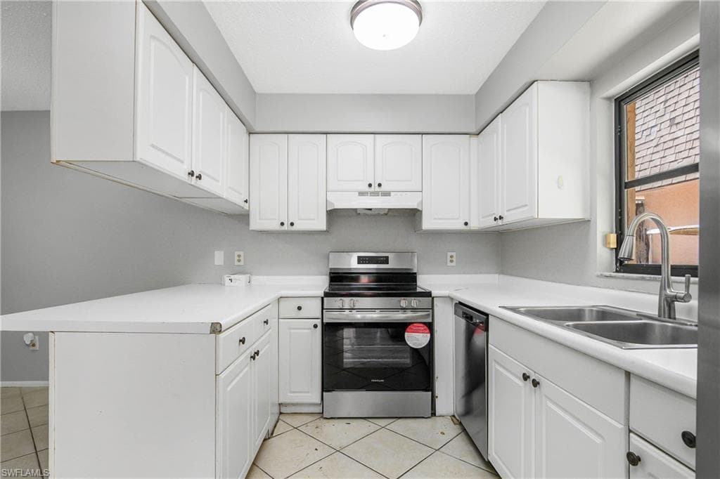 17989 San Juan Ct 4, Fort Myers, FL 33967-5